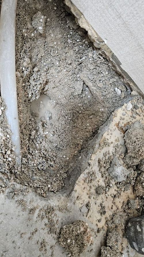 아파트 벽체 누수 보수 동안구 누수탐지 아파트 벽체 누수 보수