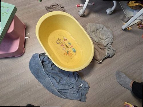 오산 누수탐지 천장 물자국과 바닥 습기를 확인하는 누수 점검 현장