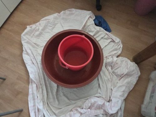 병점구 누수탐지 천장 등박스 주변 얼룩 점검 장면