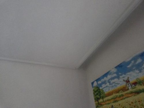영종구 누수탐지 천장 얼룩과 벽면 수분 흔적을 확인하는 누수 현장