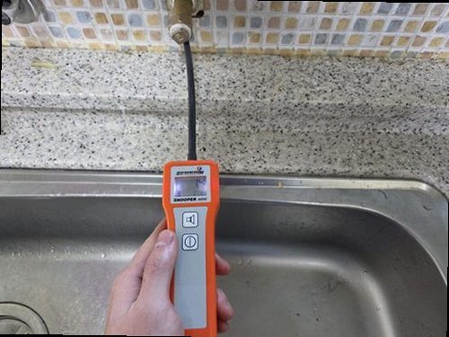 의정부 누수탐지 열화상 카메라와 압력계로 배관 누수 위치를 확인하는 과정