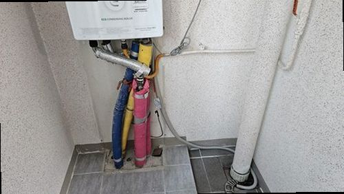 만안구 누수탐지 수도계량기 별침과 보일러 배관을 확인하는 현장