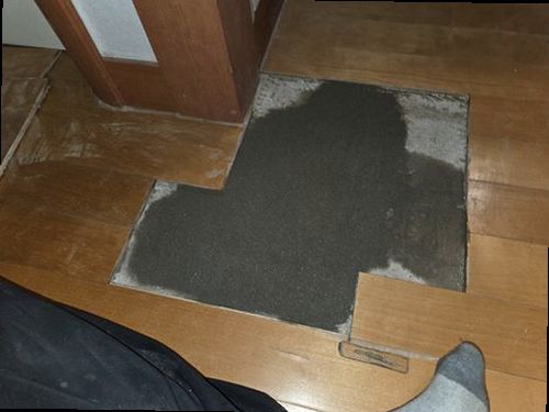 영등포구 누수탐지 천장 누수 흔적과 주변 마감 상태를 확인하는 현장