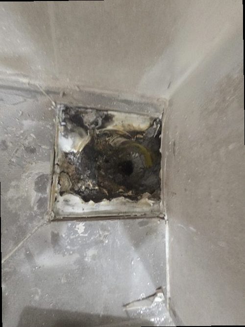 부산 강서구 누수탐지 지사동 빌라 3층 아이 방 벽면 시공 후기 사진