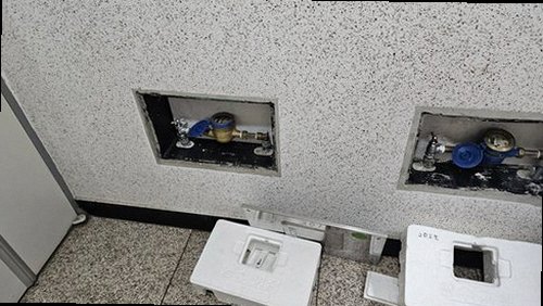 아산시 누수탐지 공압 검사와 청음 탐지 장비를 사용하는 현장