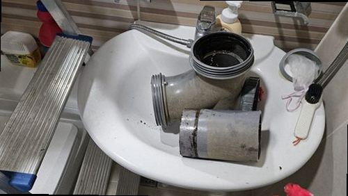 평택 누수탐지 안중읍 빌라 2층 욕실과 아래층 천장 시공 후기 사진