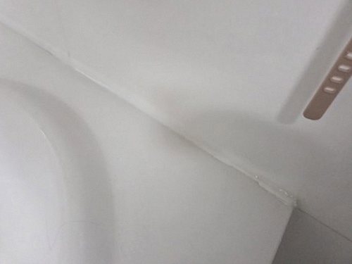 은평구 누수탐지 수도계량기 별침과 배관 점검 위치를 확인하는 모습