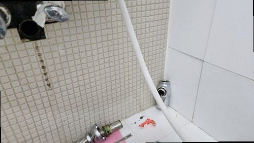 처인구 누수탐지 역북동 누수탐지 화장실벽면누수 물이 번진 뒤에야 드러난 원인