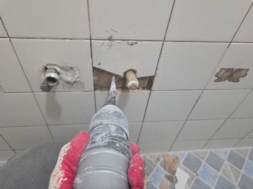 일산서구 누수탐지 거실 천장 얼룩과 계량기 별침을 확인하는 누수 점검 과정