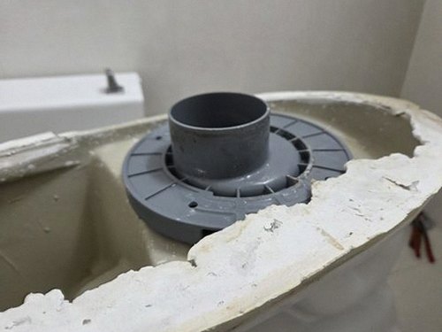 대덕구 누수탐지 가스탐지기와 청음탐지기를 이용해 누수 위치를 좁히는 점검 장면