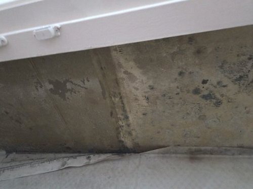 청주시 흥덕구 누수탐지 거실 천장 누수 흔적과 배관 압력 검사를 확인하는 과정