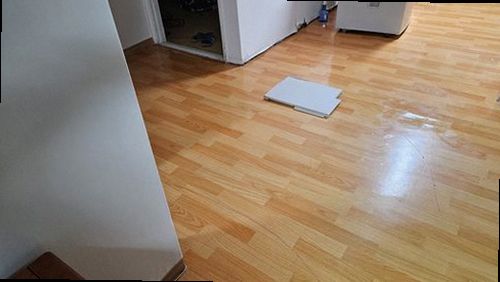 남동구 누수탐지 창틀 코킹과 외벽 주변의 빗물 유입 흔적