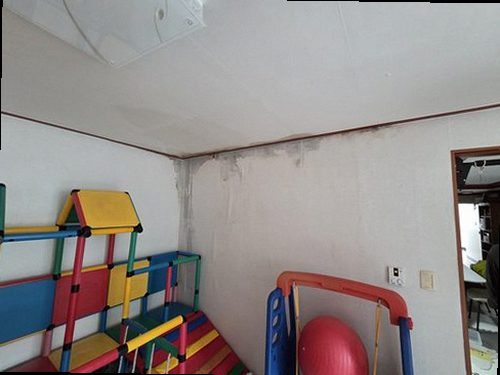 종로구 누수탐지 보일러와 분배기 연결부의 배관 압력 검사 현장