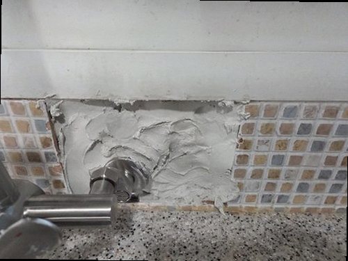 천안시 동남구 누수탐지 수도계량기 별침과 압력 게이지를 확인하는 점검 과정