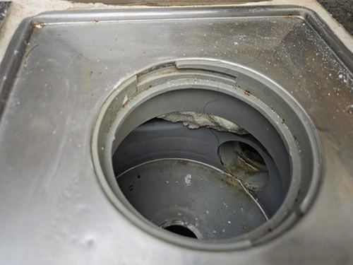 청림동 빌라 2층 주방 싱크대 아래 시공 후기 사진