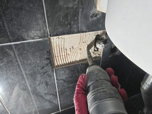 항동 빌라 4층 복도 벽면 시공 후기 사진