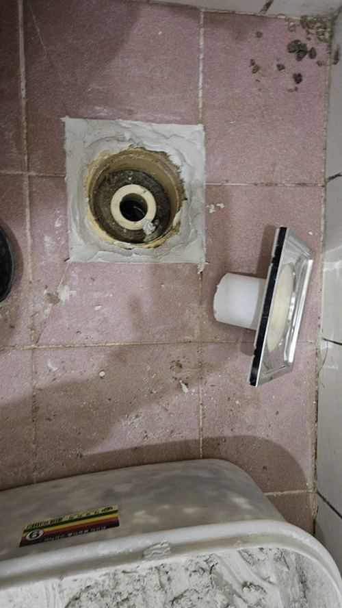 동교동 빌라 4층 욕실과 아래층 천장 시공 후기 사진