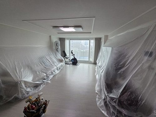신정동 아파트 10층 거실 천장 시공 후기 사진
