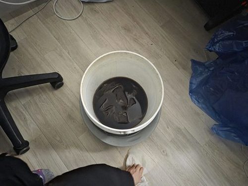신원동 아파트 6층 거실 바닥 시공 후기 사진