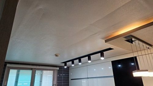 동선동 연립주택 2층 현관 시공 후기 사진