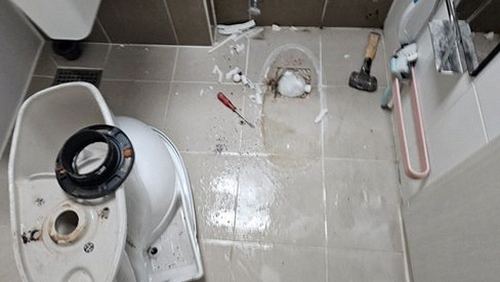 장지동 상가 1층 화장실 시공 후기 사진